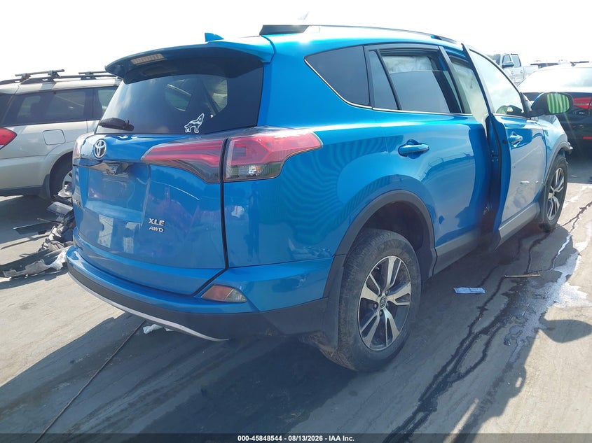 2017 TOYOTA RAV4 auction photo 4