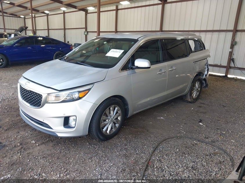 2017 KIA SEDONA auction photo 2