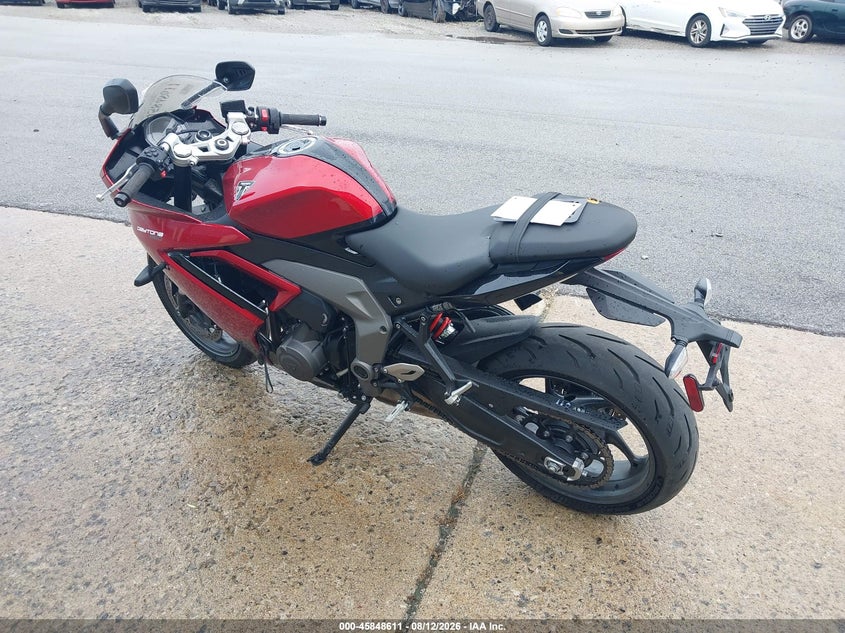 2025 TRIUMPH MOTORCYCLE DAYTONA auction photo 3