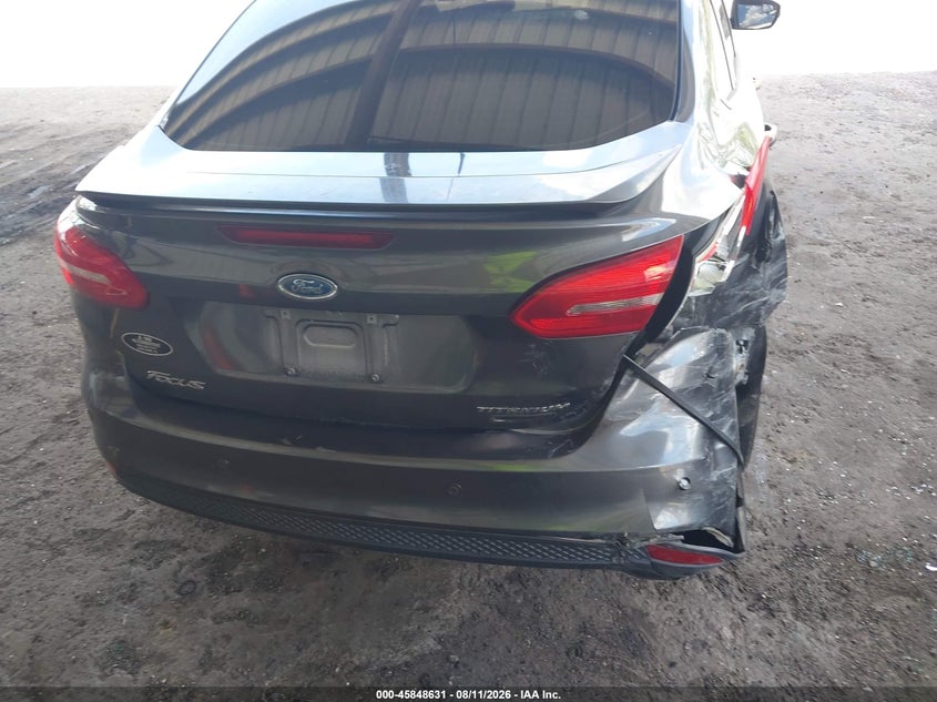 2015 FORD FOCUS auction photo 6