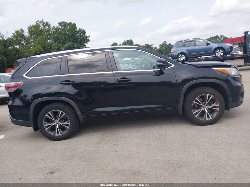 2016 TOYOTA HIGHLANDER XLE V6 · Фото 19