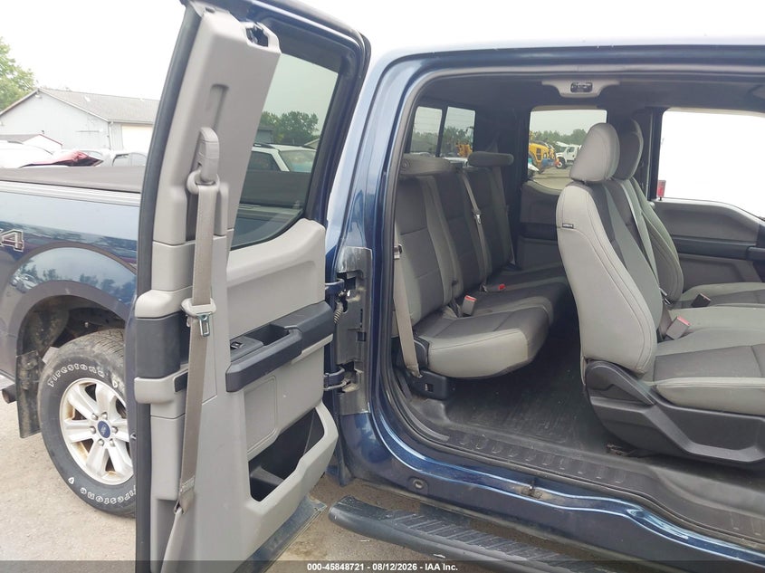 2015 FORD F-150 auction photo 8