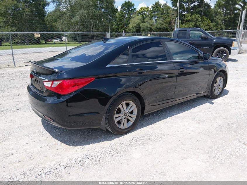 2013 HYUNDAI SONATA SEDAN 2.4L I-4 DI, DOHC, VVT, 198HP