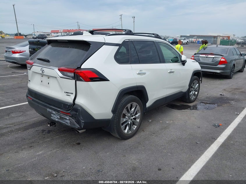 2019 TOYOTA RAV4 auction photo 4