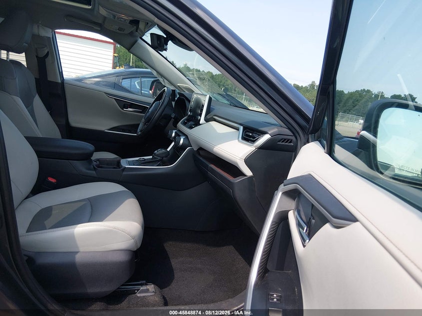 2019 TOYOTA RAV4 HYBRID auction photo 5