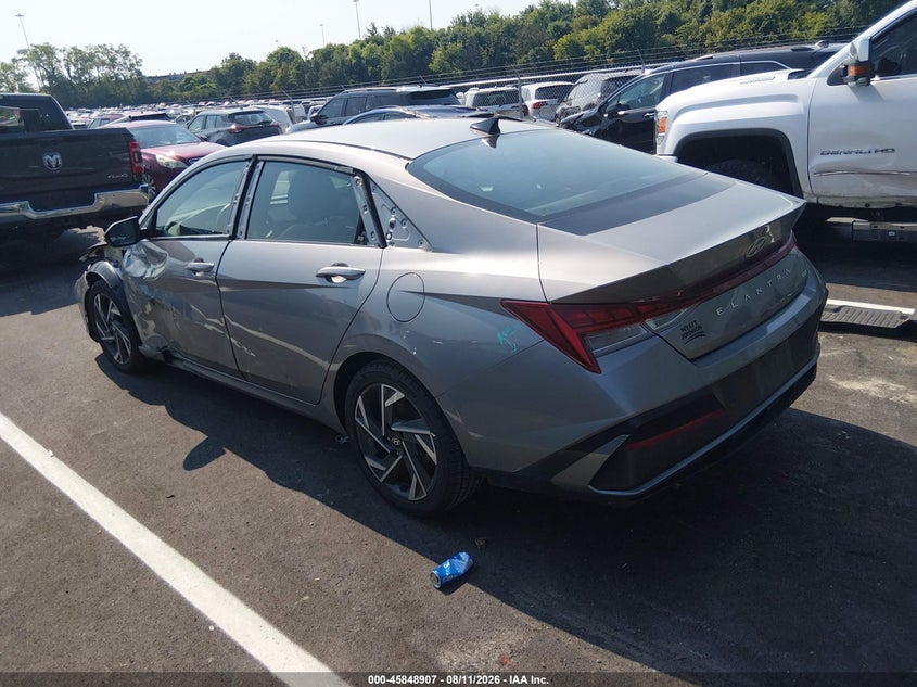2024 HYUNDAI ELANTRA HYBRID auction photo 3