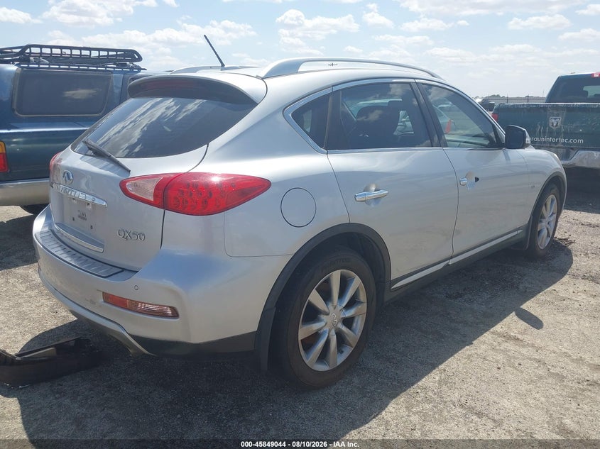 2016 INFINITI QX50 auction photo 4