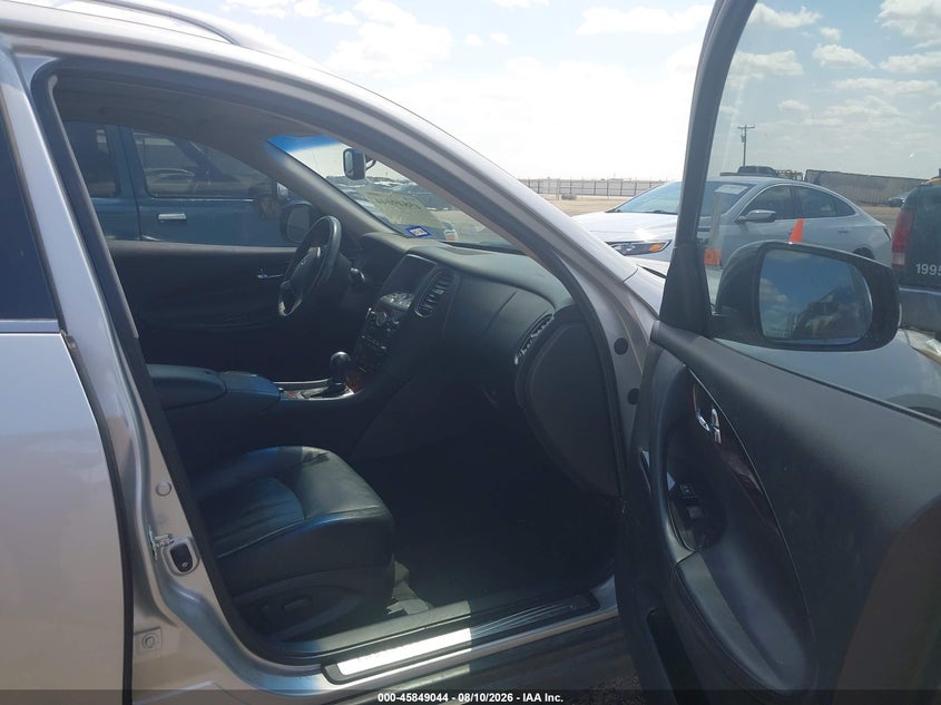 2016 INFINITI QX50 auction photo 5