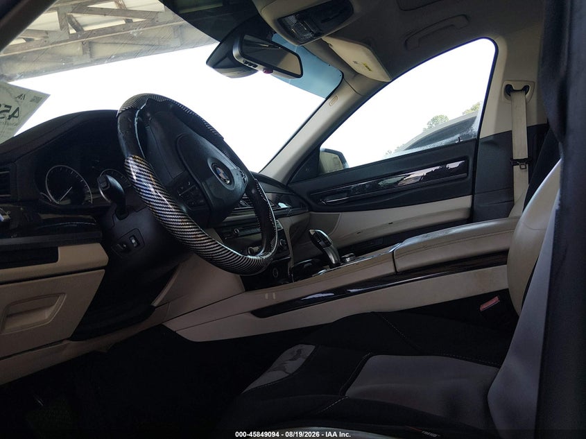 2010 BMW 7ER SEDAN 4.4L V-8 DI, DOHC, VVT, TURBO, 400HP