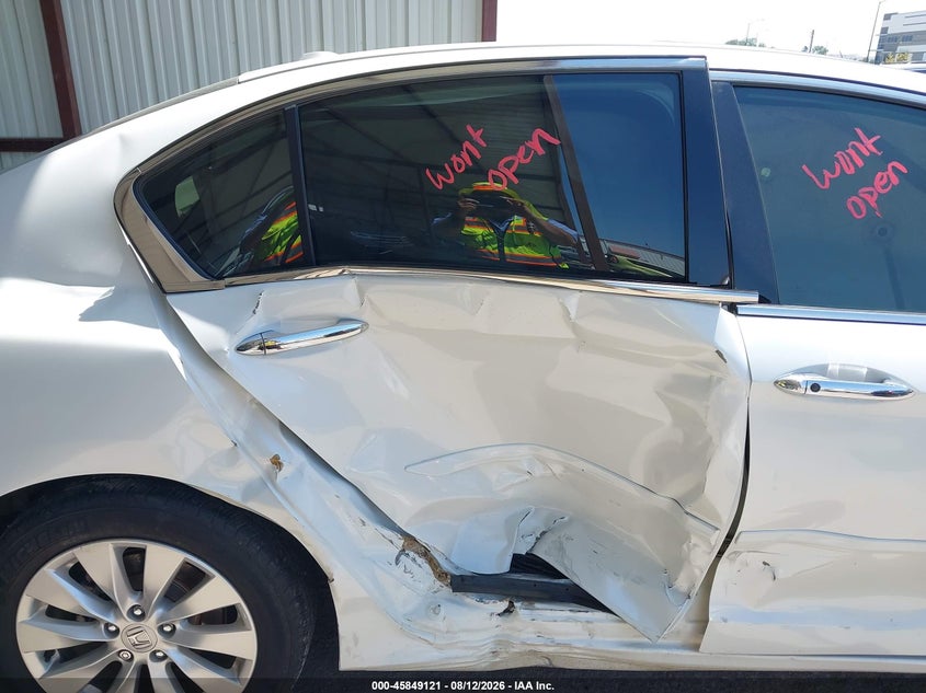 2013 HONDA ACCORD auction photo 8