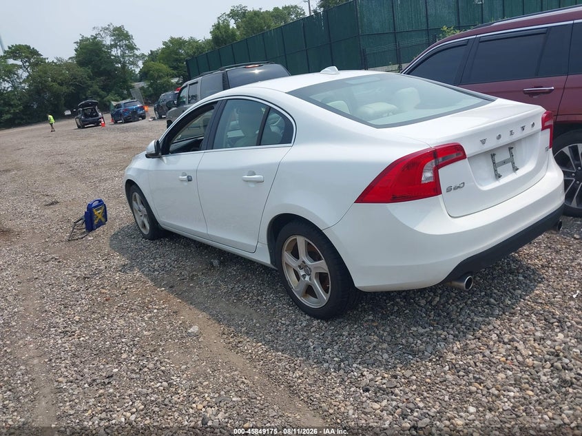 Vin: yv1612fs3d2193132, lot: 46348108, volvo s60 t5/t5 platinum/t5 premier/t5 premier plus 20133