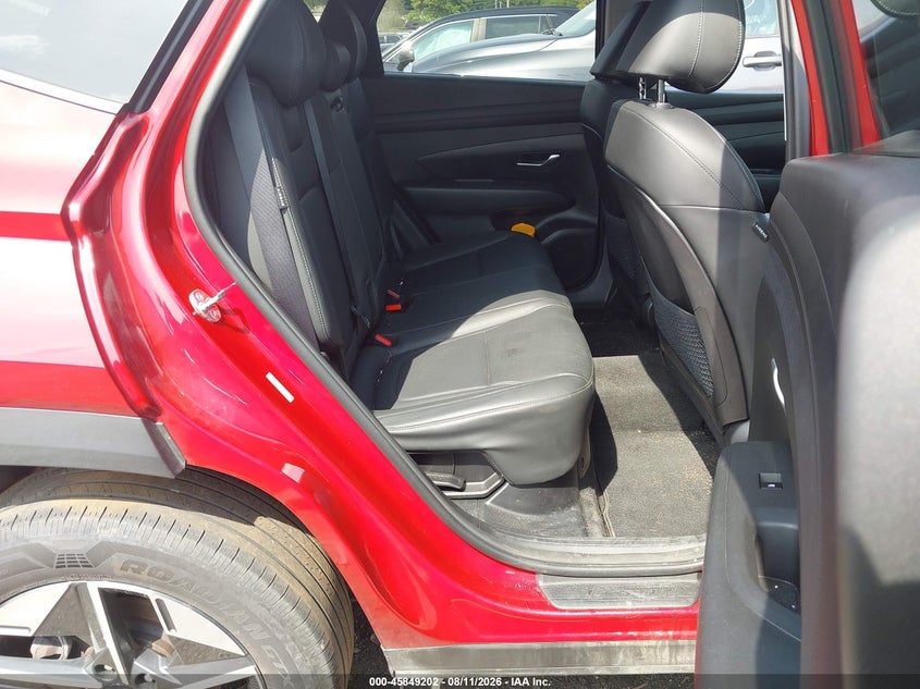 2025 HYUNDAI TUCSON HYBRID auction photo 8
