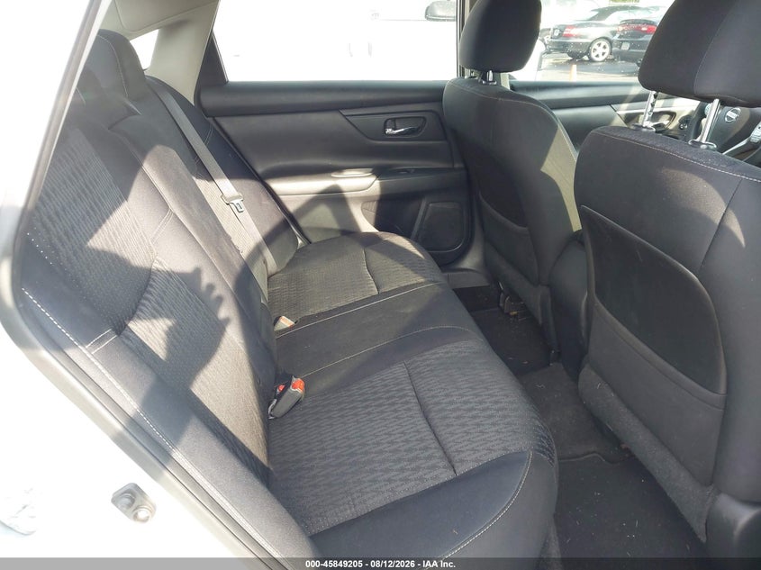 2016 NISSAN ALTIMA auction photo 8