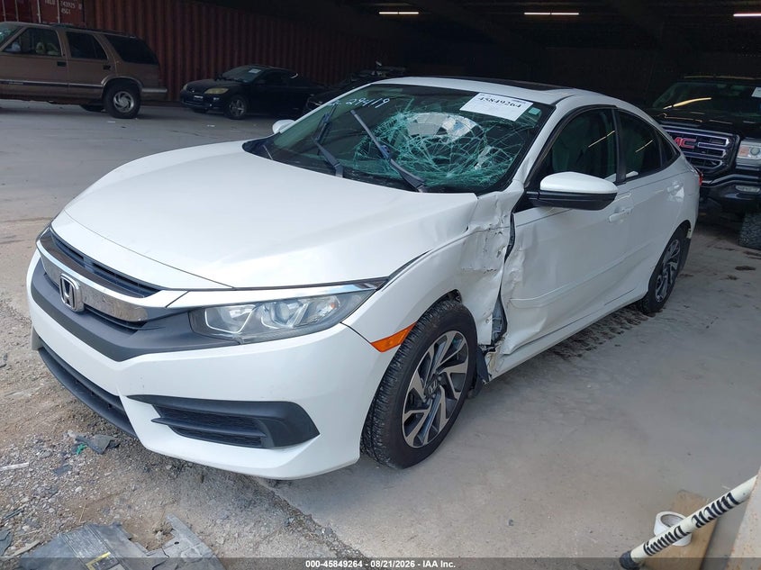 2017 Honda Civic, Left Side, IAAI, VIN 19XFC2F78HE080314 — photo 2