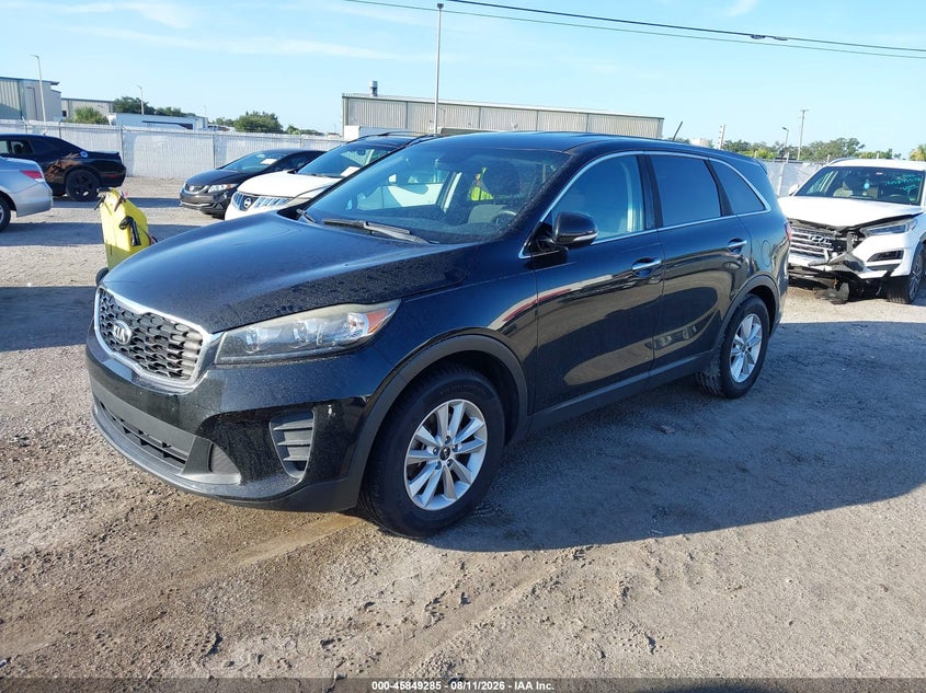 2019 KIA SORENTO auction photo 2