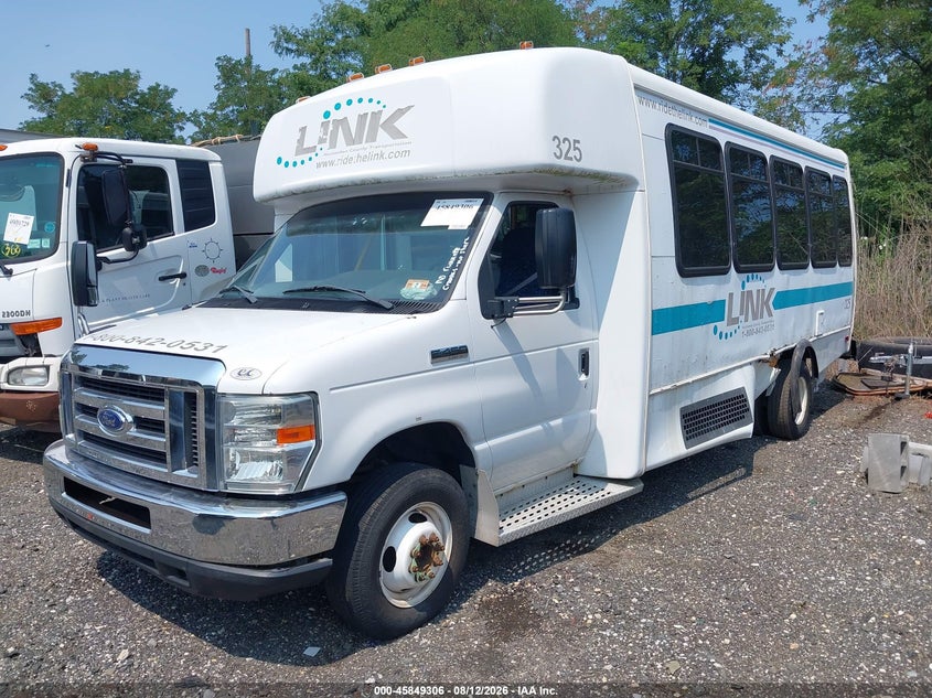 2016 FORD ECONOLINE E-450 CUTAWAY N/A