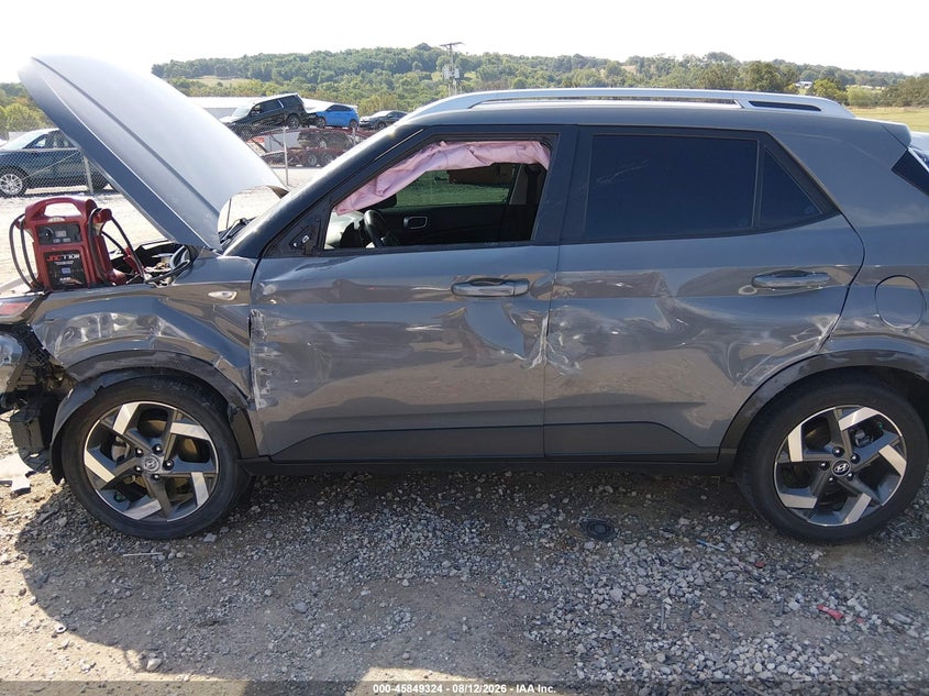 2022 HYUNDAI VENUE auction photo 6