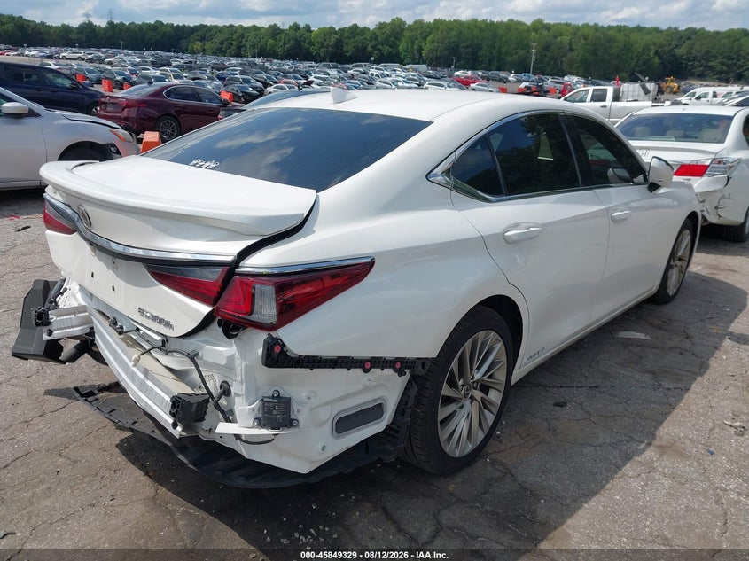 LEXUS ES 300H - zdjęcie 18