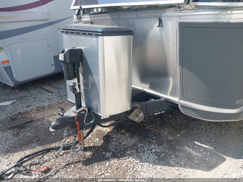 2024 AIRSTREAM 28RB auction photo 7