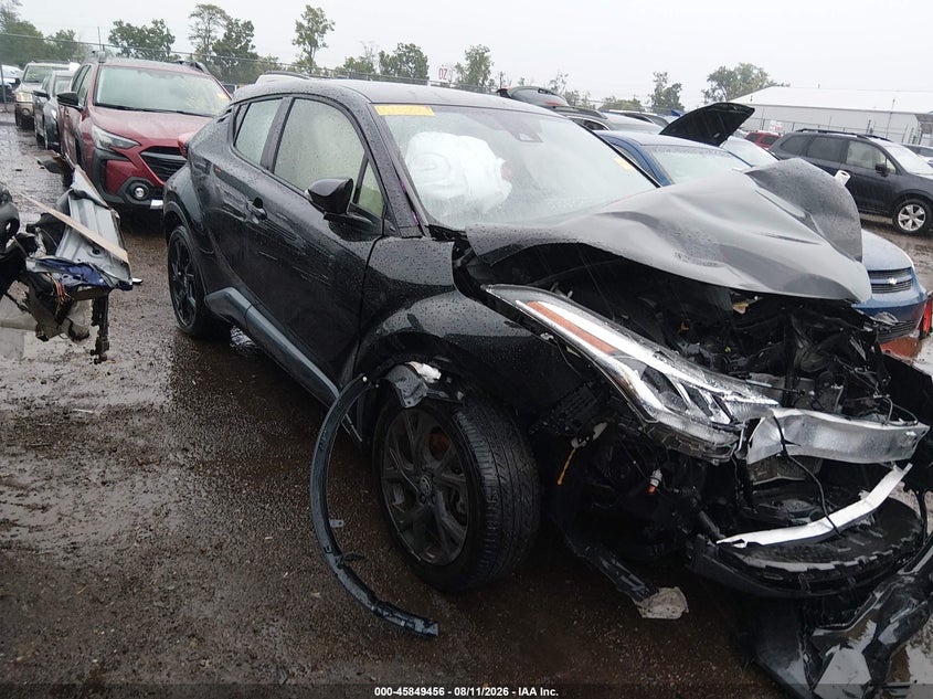 TOYOTA C-HR - zdjęcie 1