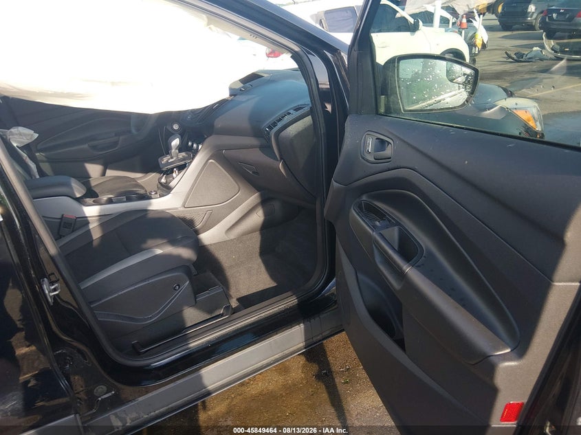 2016 FORD ESCAPE auction photo 5
