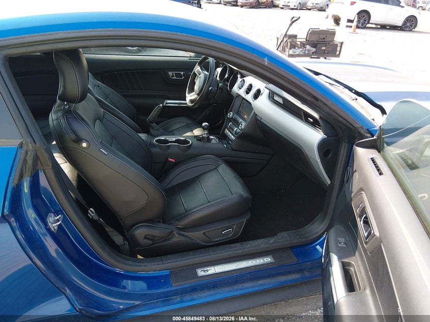 2017 FORD MUSTANG auction photo 5
