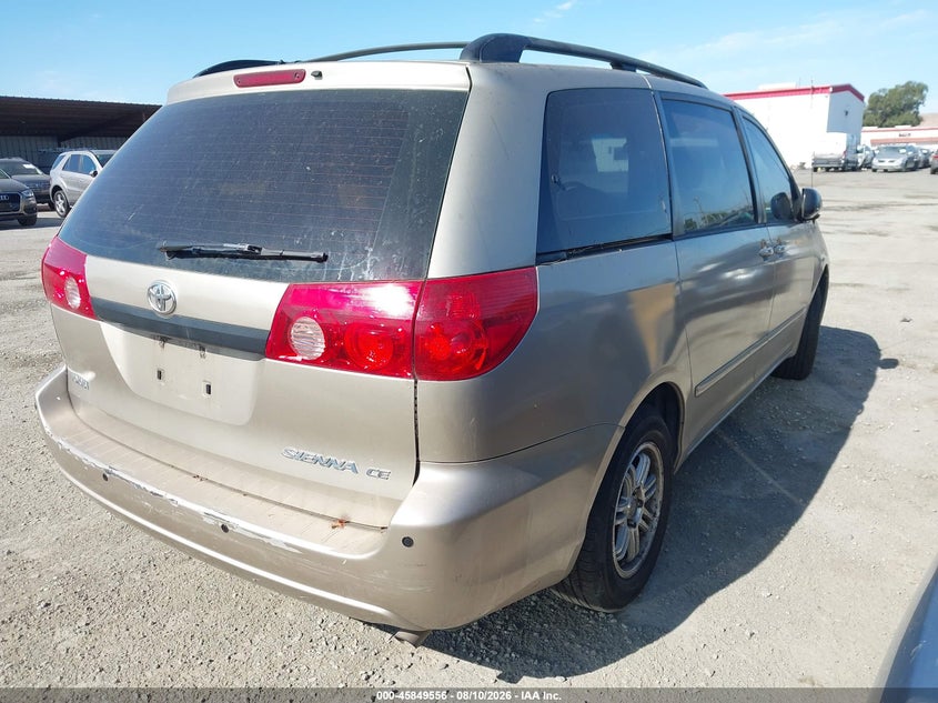 2006 TOYOTA SIENNA auction photo 4