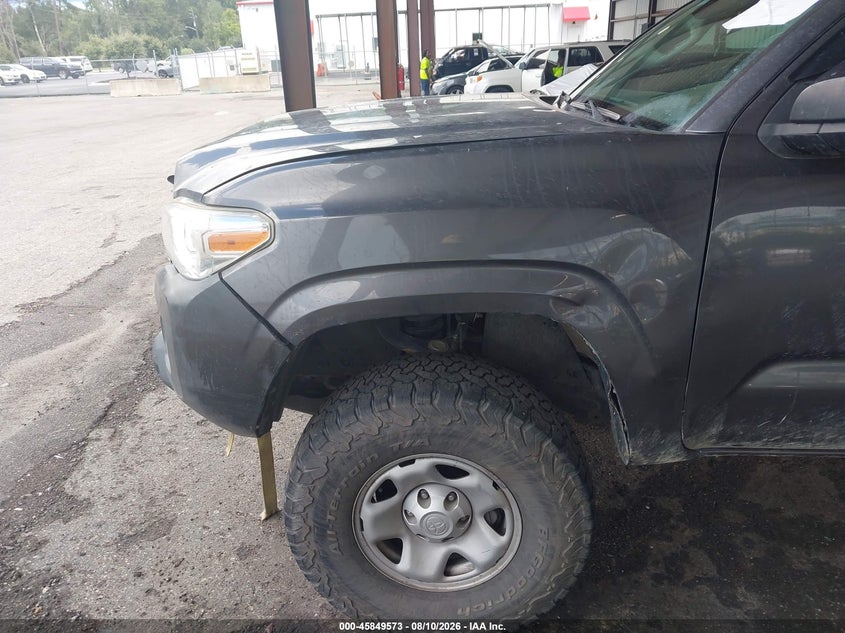 2020 TOYOTA TACOMA auction photo 6