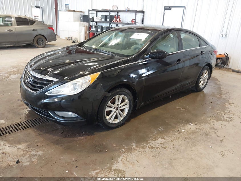 2013 Hyundai Sonata, Обычный износ, IAAI, VIN 5NPEB4AC9DH505995 — фото 2