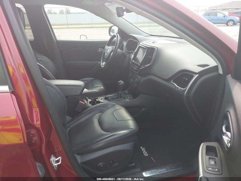 2019 JEEP CHEROKEE auction photo 5