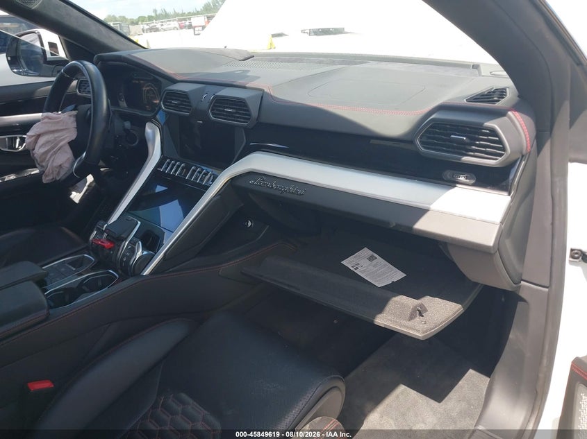 2019 LAMBORGHINI URUS auction photo 5