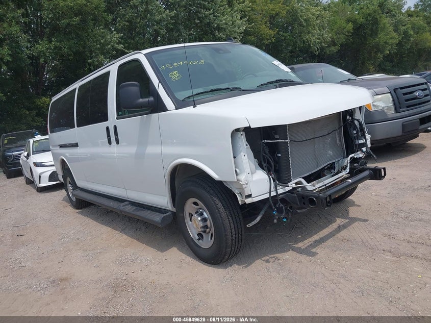 Vin: 1gazgpfp4s1258284, lot: 46348561, chevrolet express passenger rwd 3500 extended wheelbase lt 20251