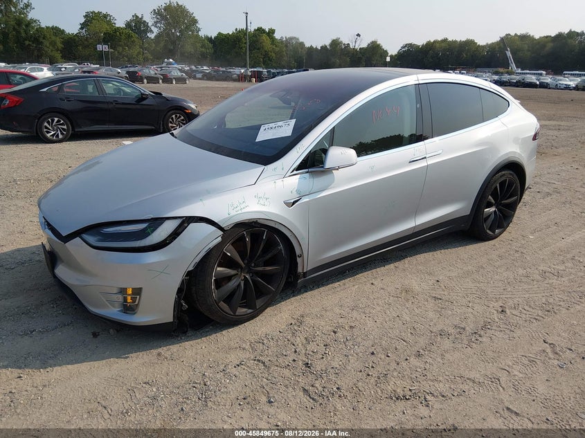 2017 TESLA MODEL X auction photo 2