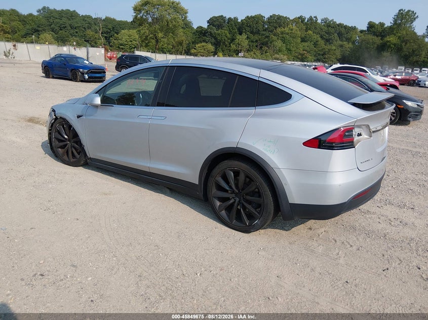 2017 TESLA MODEL X auction photo 3