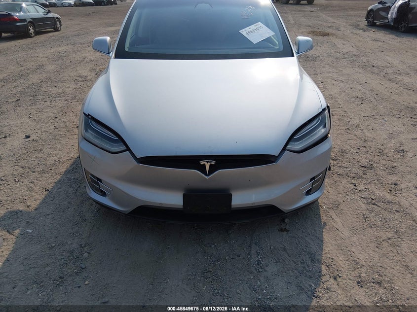 2017 TESLA MODEL X auction photo 6