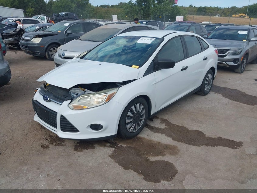 Vin: 1fadp3e21dl323265, lot: 46348632, ford focus s 20132