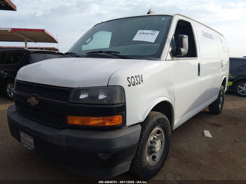 2018 CHEVROLET EXPRESS 2500 auction photo 2