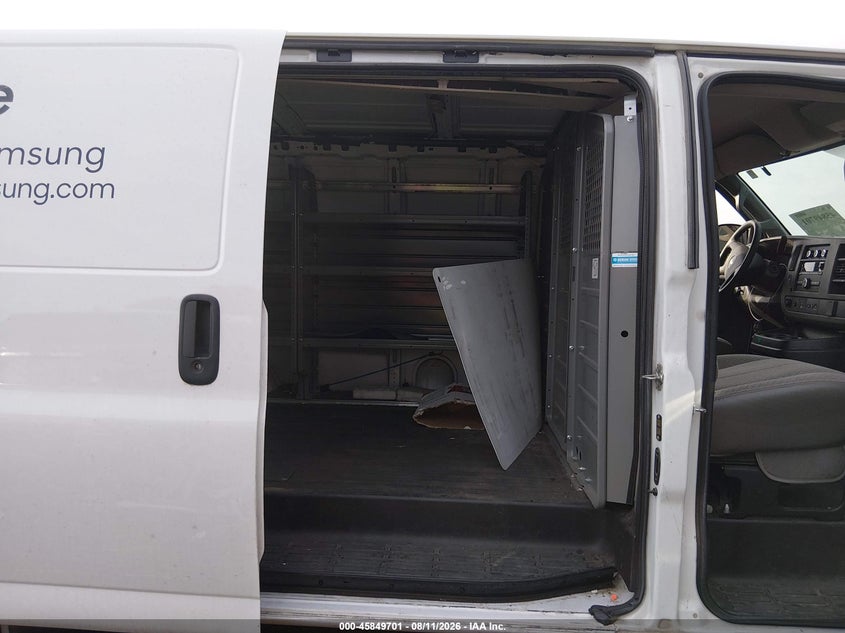 2018 CHEVROLET EXPRESS 2500 auction photo 8