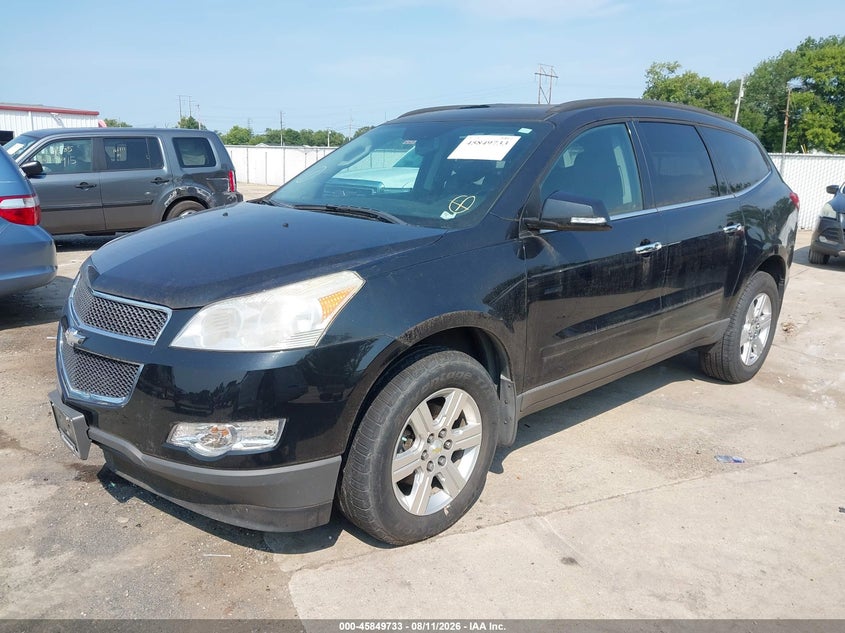 2012 Chevrolet Traverse, Roof, IAAI, VIN 1GNKRJED9CJ271631 — photo 2