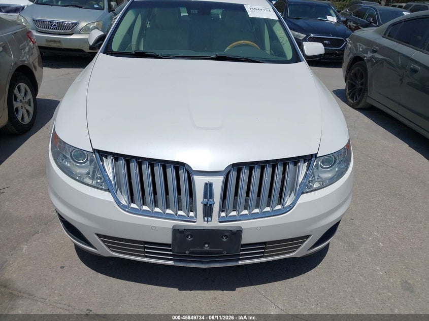 2010 LINCOLN MKS auction photo 6