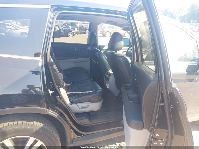 HONDA PILOT 2018 VIN 5FNYF6H36JB057728