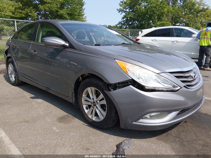 2013 HYUNDAI SONATA auction photo 1