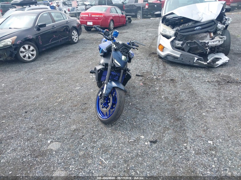YAMAHA MT09 2024