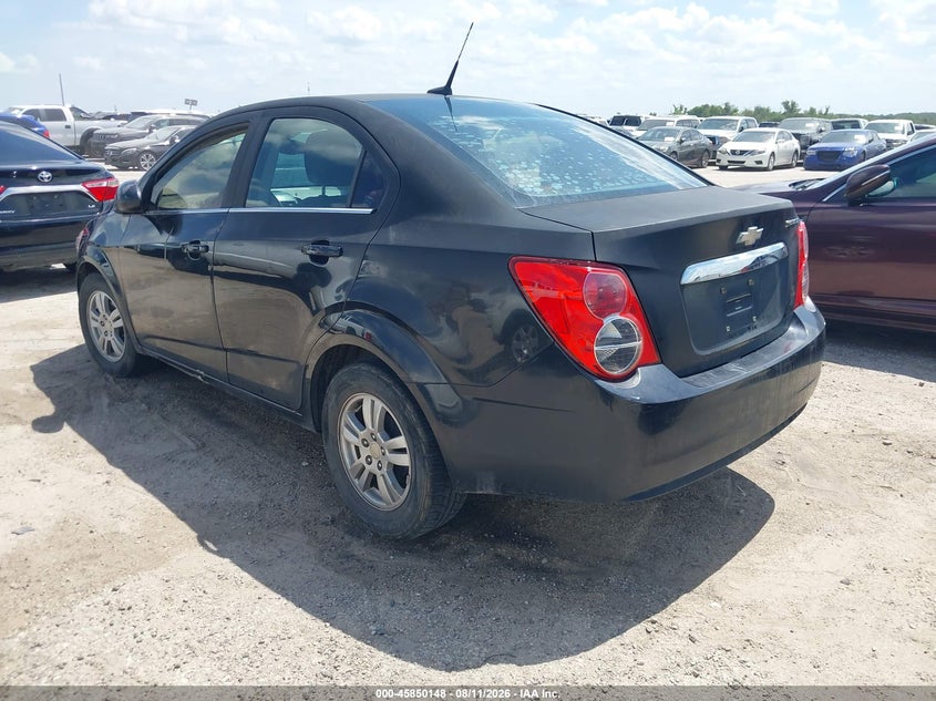 2013 CHEVROLET SONIC auction photo 3
