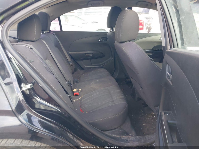 2013 CHEVROLET SONIC auction photo 8