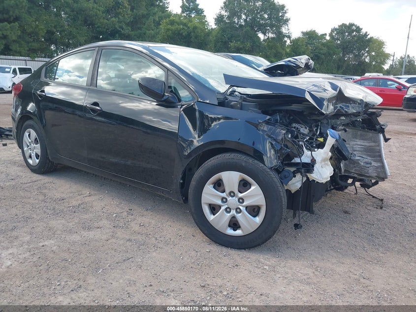 2017 KIA FORTE auction photo 1