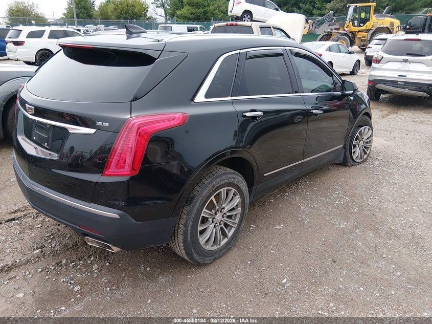 2017 CADILLAC XT5 — zdjęcie 4