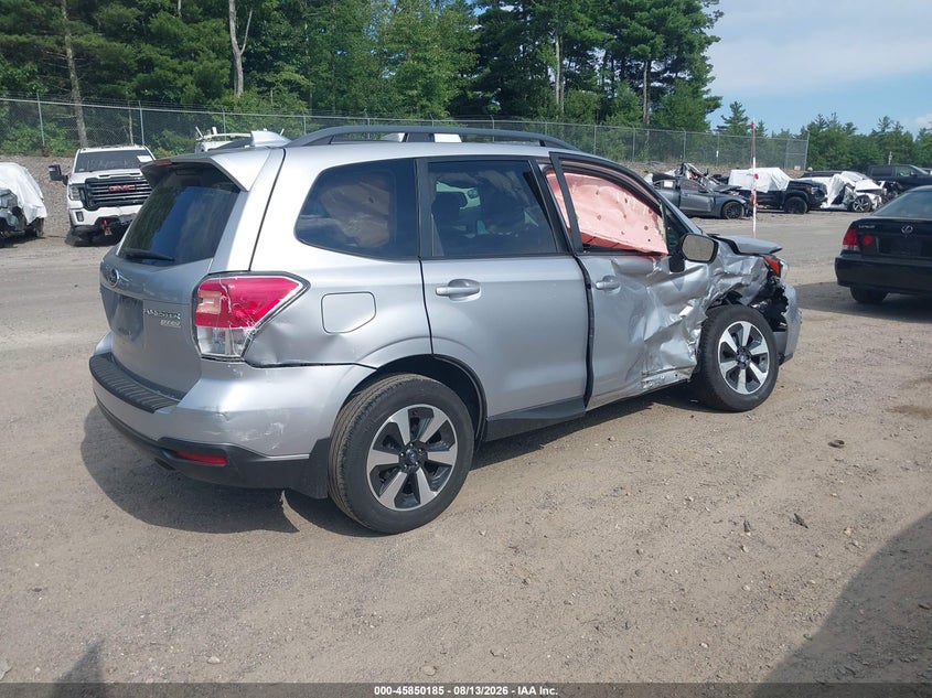 2017 SUBARU FORESTER auction photo 4