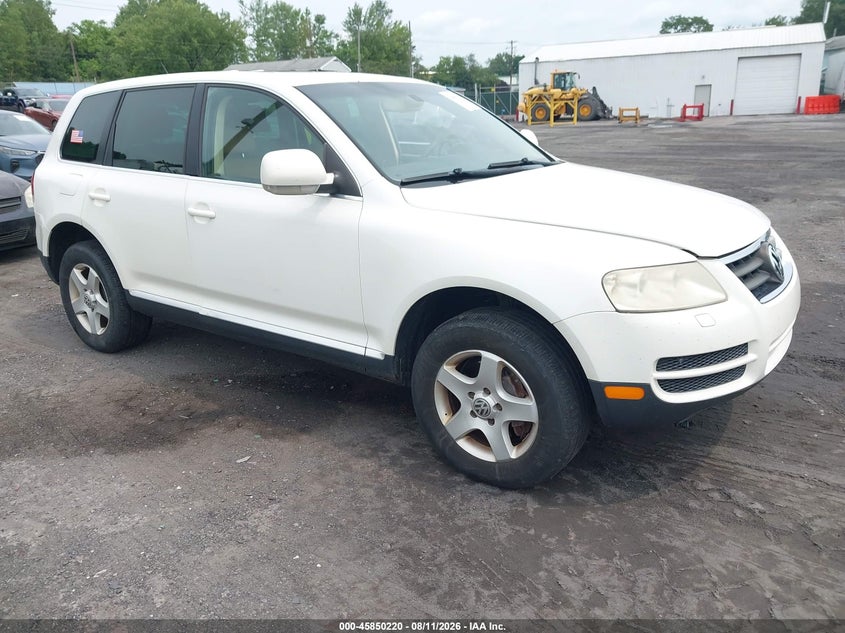 2006 VOLKSWAGEN TOUAREG auction photo 1