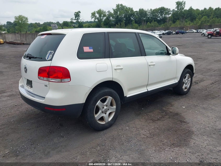 2006 VOLKSWAGEN TOUAREG auction photo 4
